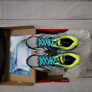 Saucony Guide 9 Size 12 Running Shoe